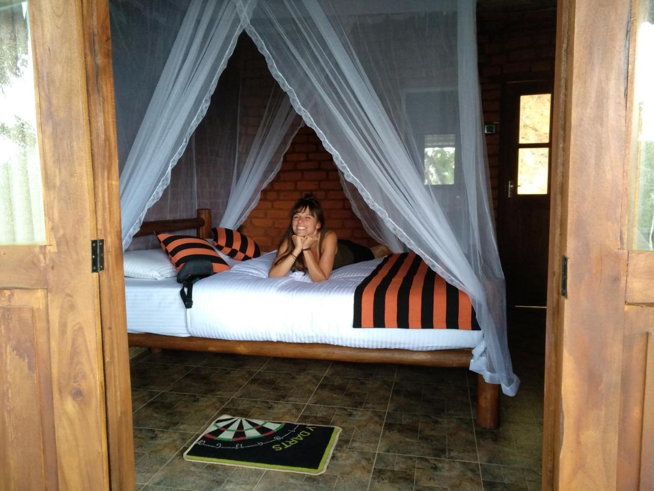 Apurvi Homestay Ella Extérieur photo